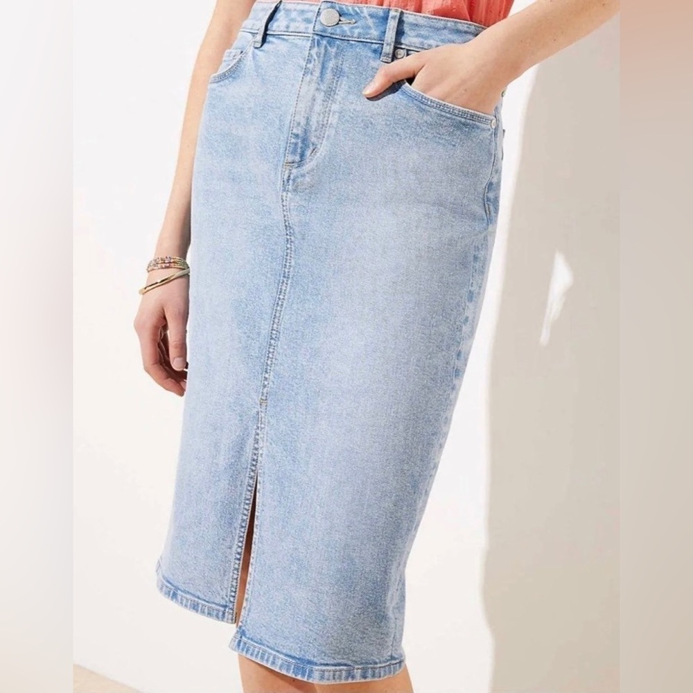 Loft Knee Length Denim Skirt With Split Sz 2